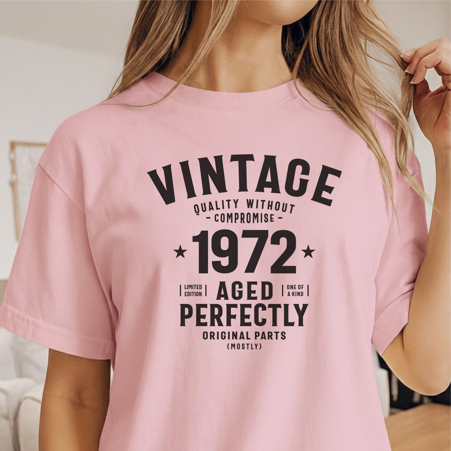 Custom Year - Vintage 1972 Aged Perfectly unisex classic tee